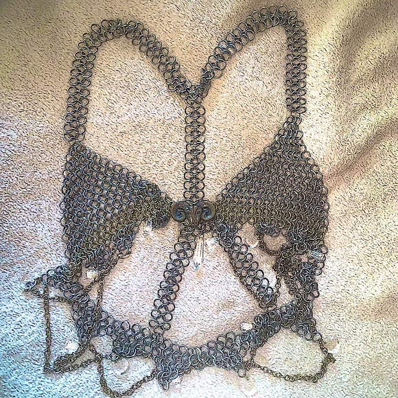 VINTAGE silver chain and crystals bra - Picture 3 of 10